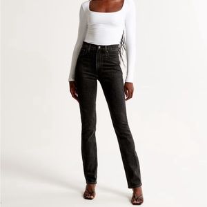 Abercrombie Ultra High Rise 90s Slim Straight Jean Size 29/8 Short